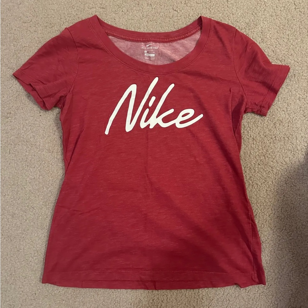 Nike Red Fitted Short Sleeve Tee